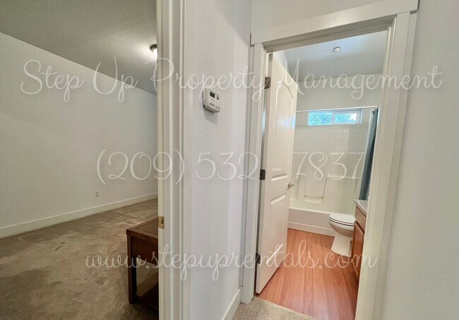 Building Photo - Updated 2BR/2BA Home | Generator • Fenced Yard • EV Charging