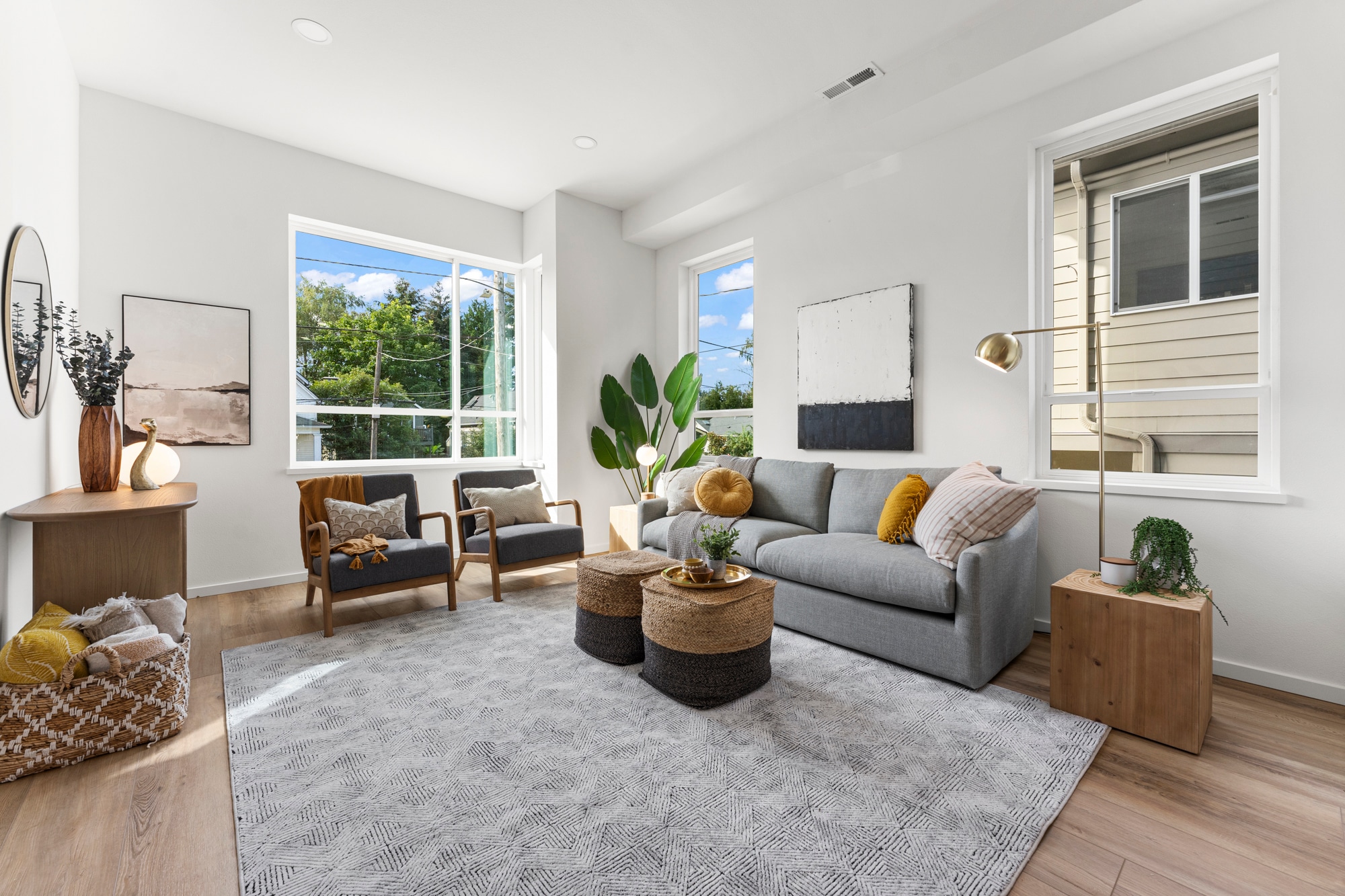 Building Photo - 591 NE Tillamook St