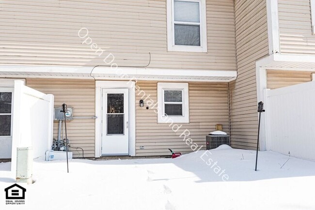 Building Photo - 7707 E State Blvd