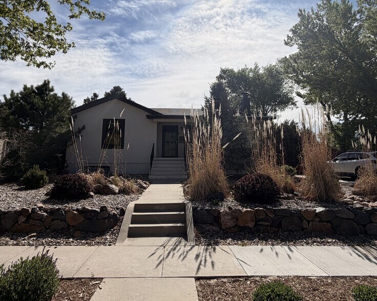 Building Photo - 1011 N Meade Ave