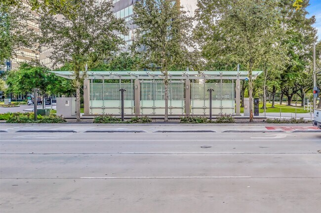 Building Photo - 1901 Post Oak Blvd