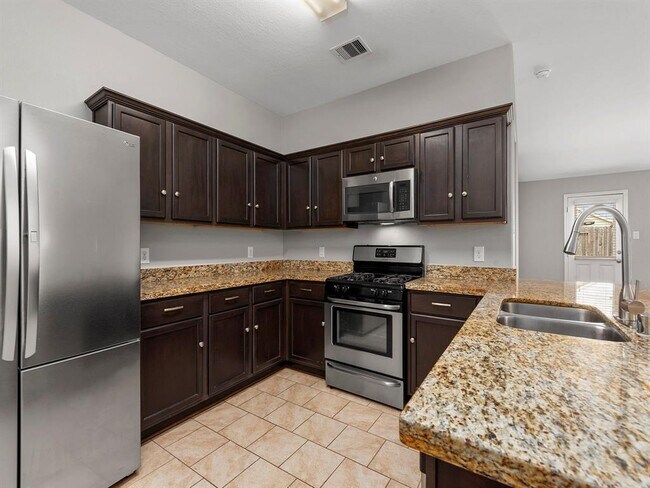 Building Photo - 7246 Basque Country Dr