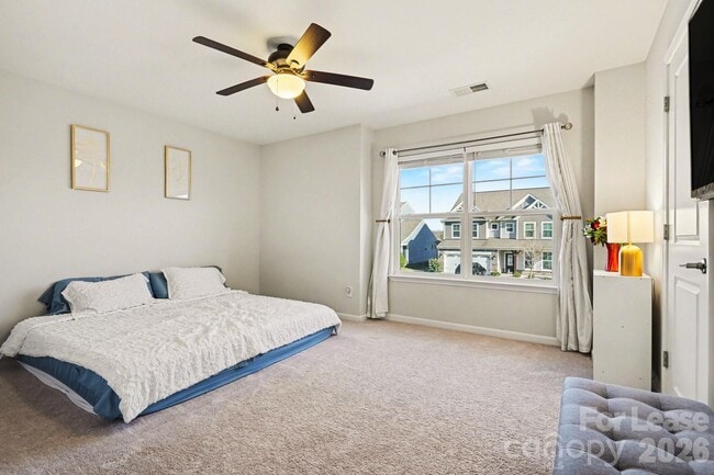 Building Photo - 4444 Fls Lk Dr S W