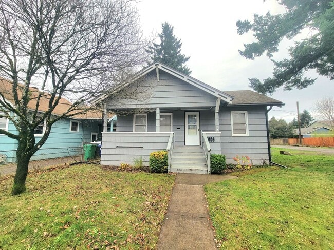 Building Photo - Are you looking for a short 5 Month Lease? | Cozy 1 Bed, 1 Bath Home in Desirable SE Portland