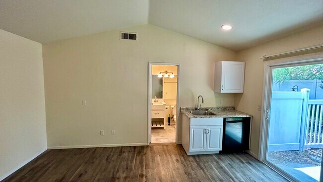 Building Photo - 28605 Forest Meadow Pl