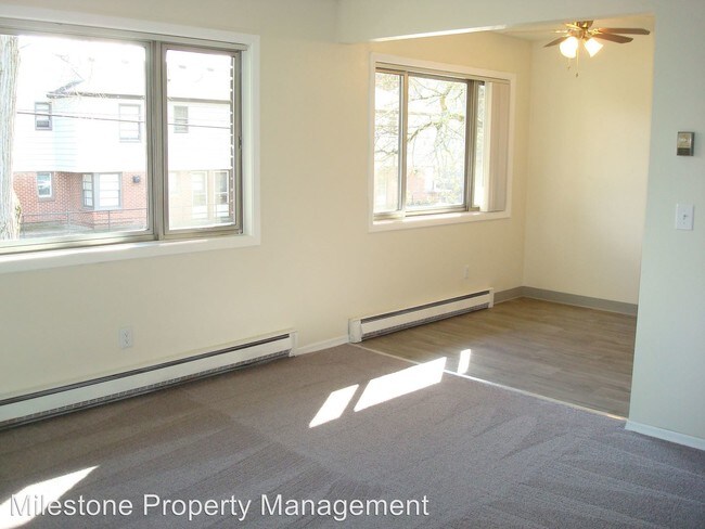 Interior Photo - Irvington Court