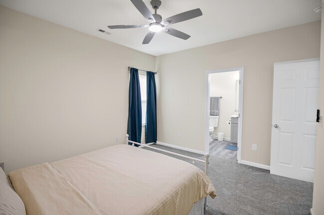 Building Photo - 13713 William Stowe Dr