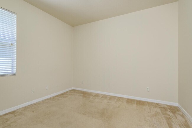 Building Photo - 4515 Fieldview Cir