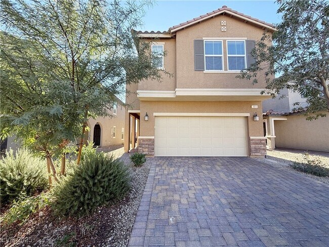 Primary Photo - 8011 Cavazzo Ave