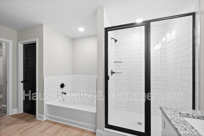 Building Photo - 248 Bluebell Dr