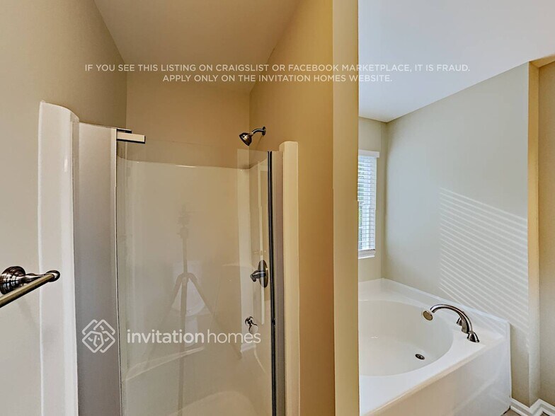 Building Photo - 311 Linsbury Ct