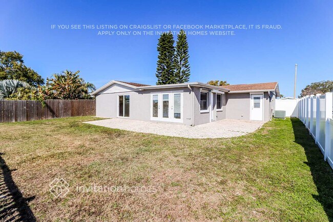 Building Photo - 4048 Sunray Dr