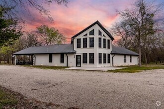 Building Photo - 16301 State Hwy 121