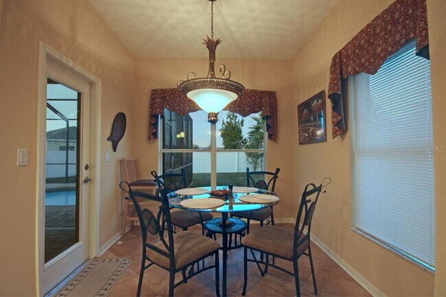 Building Photo - 15825 Durango Cir