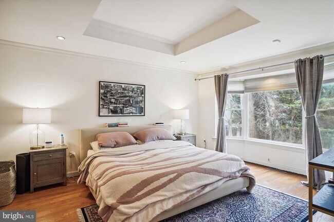 Building Photo - 5215 Brookeway Dr