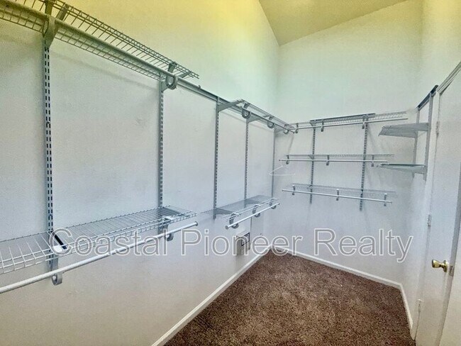 Building Photo - 5625 Grindstone Loop