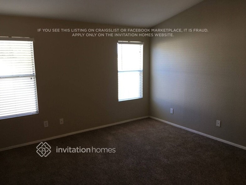 Building Photo - 10510 N 76th Dr