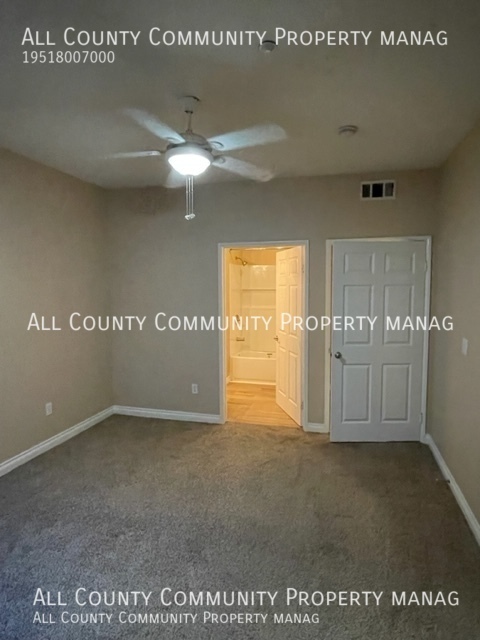 Building Photo - Remodeled 2 Bed, 2 Bath Condo in Murrieta!