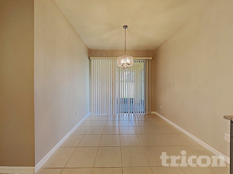 Building Photo - 1509 Gadsden Point Pl