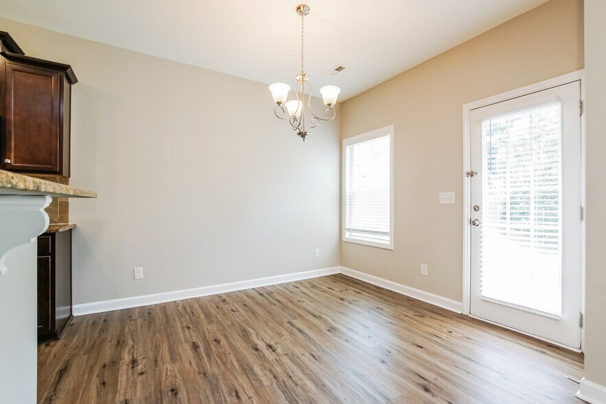 Building Photo - 508 McCarthy Dr