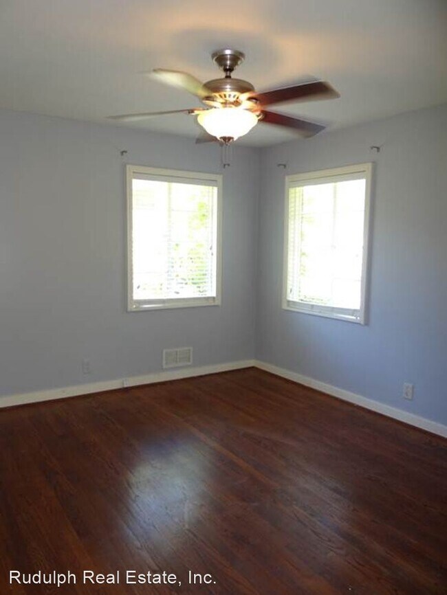 Building Photo - 2 br, 1.5 bath House - 925 56th Street So.