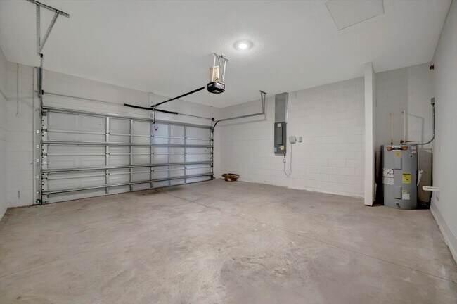 Building Photo - 112 Seagrass Isle