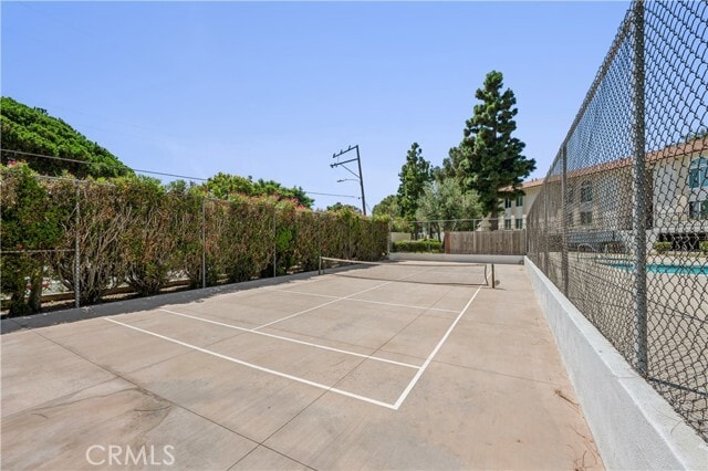 Building Photo - 18225 Kingsdale Ave