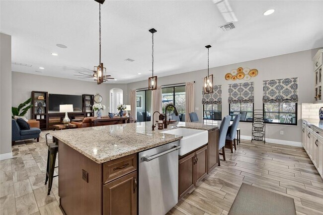 Building Photo - 11358 Hawks Fern Dr