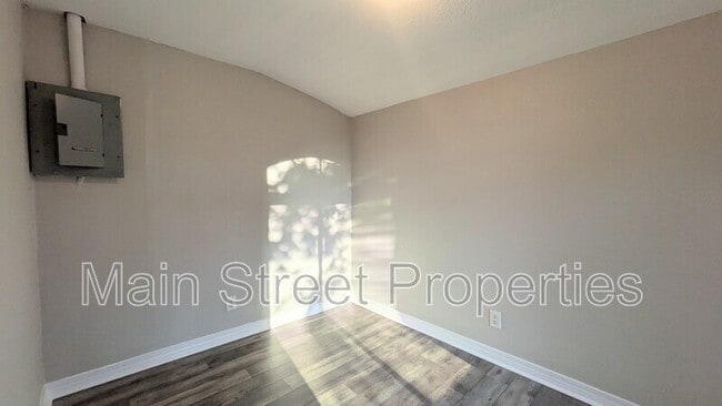 Building Photo - 3500 W Cervantes St