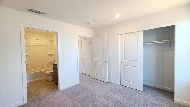 Building Photo - Beautiful Brand New Construction / Single ...