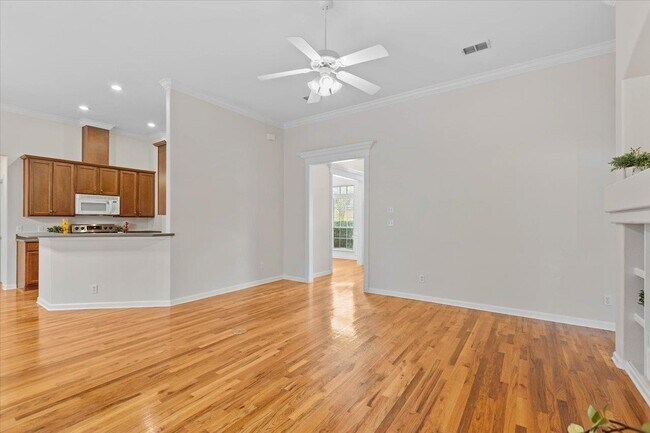 Building Photo - 1771 Cassatt Dr