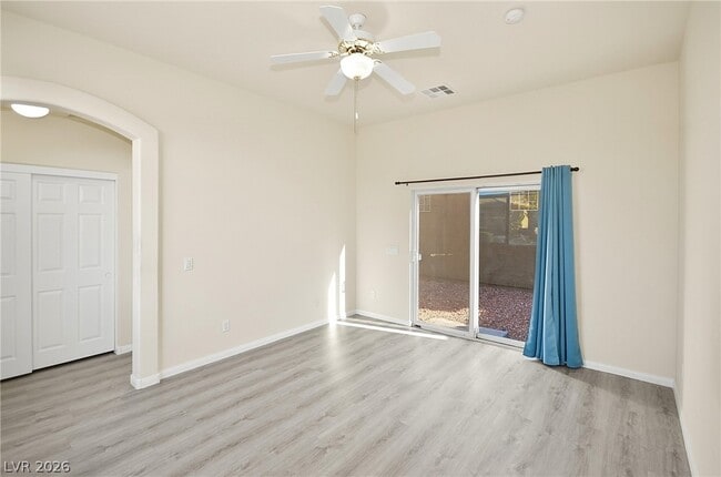 Building Photo - 5707 Golden Leaf Ave