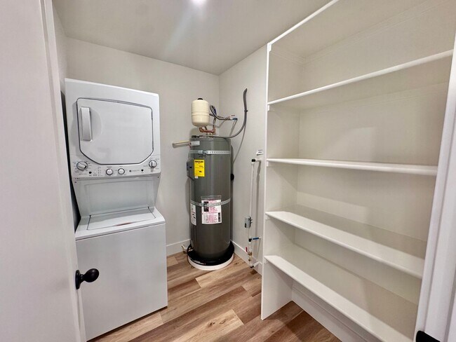 Building Photo - 1ST MONTHS RENT FREE! New Construction, Beautiful, Townhomes! 2 & 3 BEDRM UNITS AVAILABLE