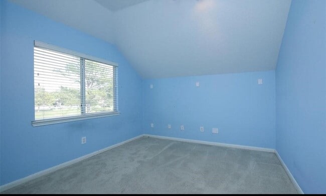 Building Photo - 7838 Autumn Hollow Ln
