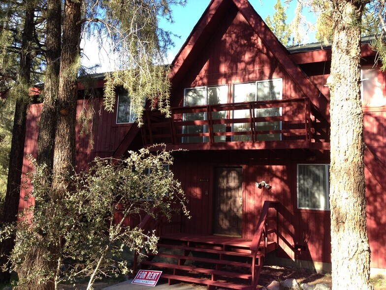 Building Photo - 2420 Freeman Dr