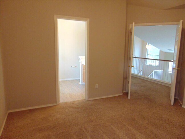 Building Photo - 4482 Mather