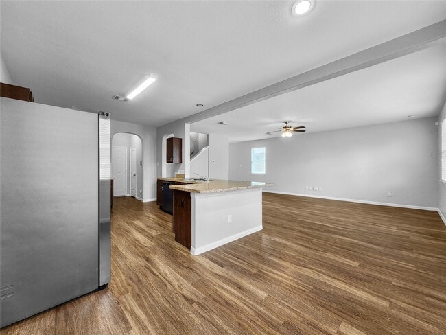Building Photo - 10311 Urban Oak Trl