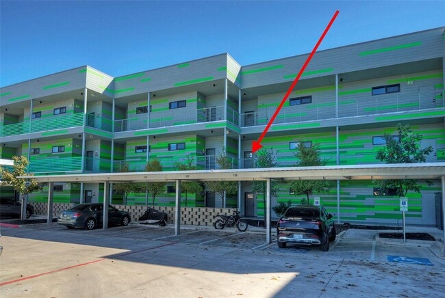 Building Photo - 4004 Banister Ln