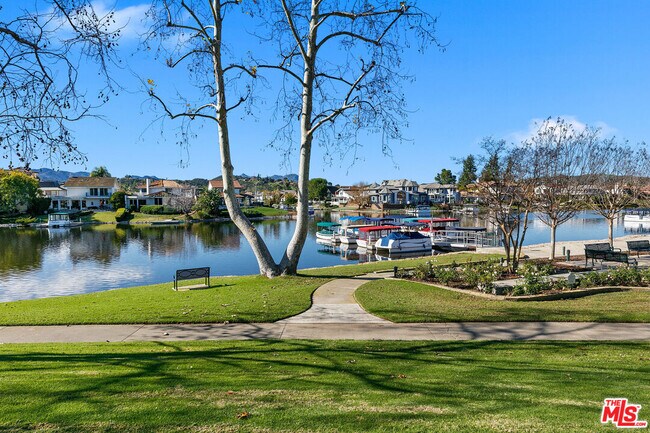 Building Photo - 32173 Sailview Ln