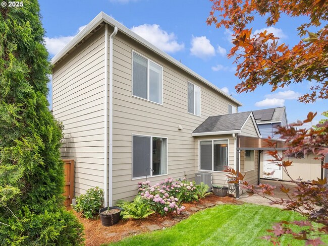 Building Photo - 42019 NW Oak Way