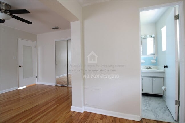 Building Photo - 1639 Oakmont Ln