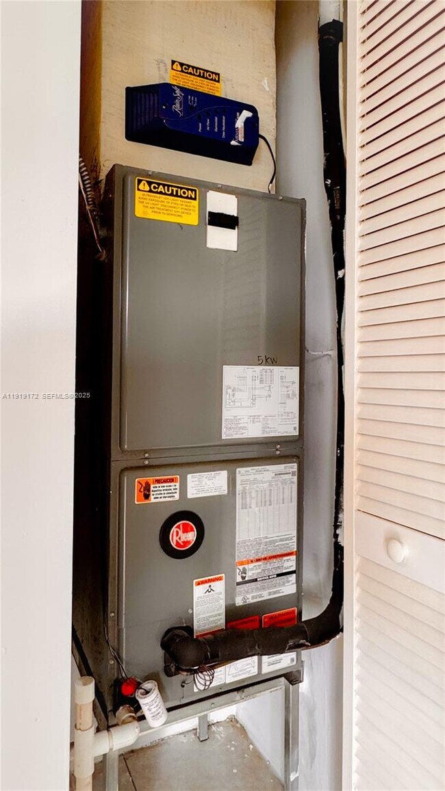 Building Photo - 1835 NW 94th St