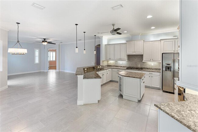Building Photo - 14717 Bowfin Terrace
