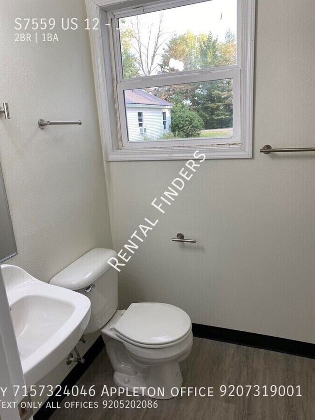 Building Photo - S7559 US-12