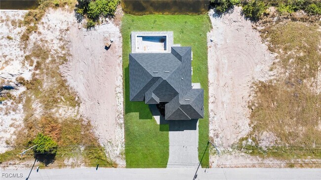 Building Photo - 2234 NW 6th Terrace