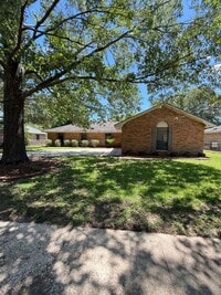 Building Photo - 1893 Dabney Dr