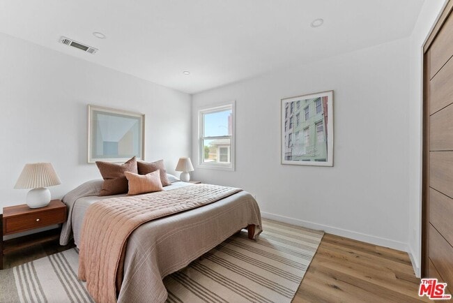 Building Photo - 5192 Orange Pl