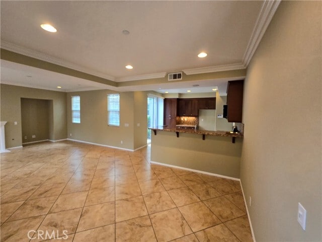 Building Photo - 15247 Cambridge St