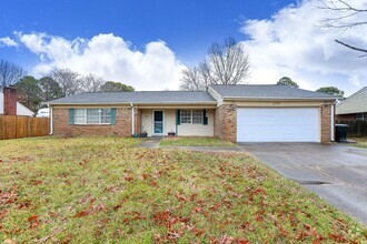 Building Photo - Charming brick ranch in Virginia Beach!