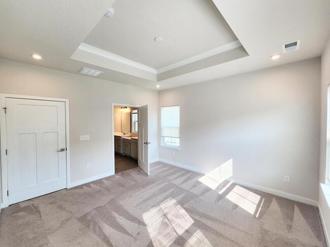 Building Photo - 257 Riley Wy